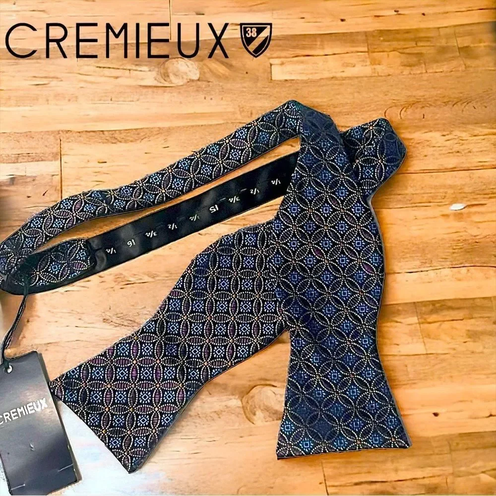 Daniel Cremieux Bow Tie
